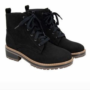 Kensie Ladies' Lace Up Boot